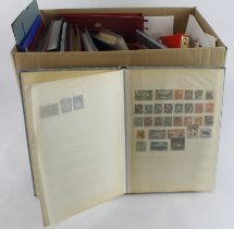 Diverse lot of British Commonwealth consisting of 12x albums / stockbooks. To include volume sof