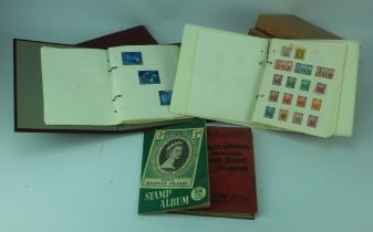 All World material, eleven small ring binders of British Commonwealth sorted A to Z, mint and used