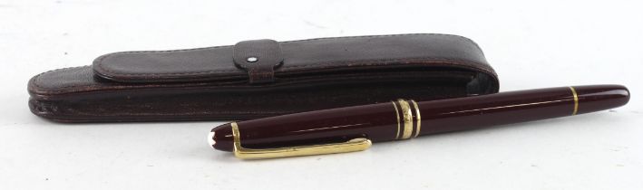 Montblanc Meisterstuck burgundy rollerball pen, in Montblanc case