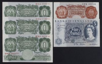 Bank of England (5), Page 5 Pounds issued 1971 serial 76D 815322 (B324, Pick375c) Uncirculated,