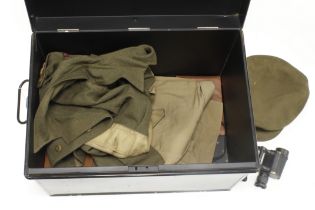 WW2 Royal Artillery officers uniforms to a captain including service jacket, trousers, hat and Sam