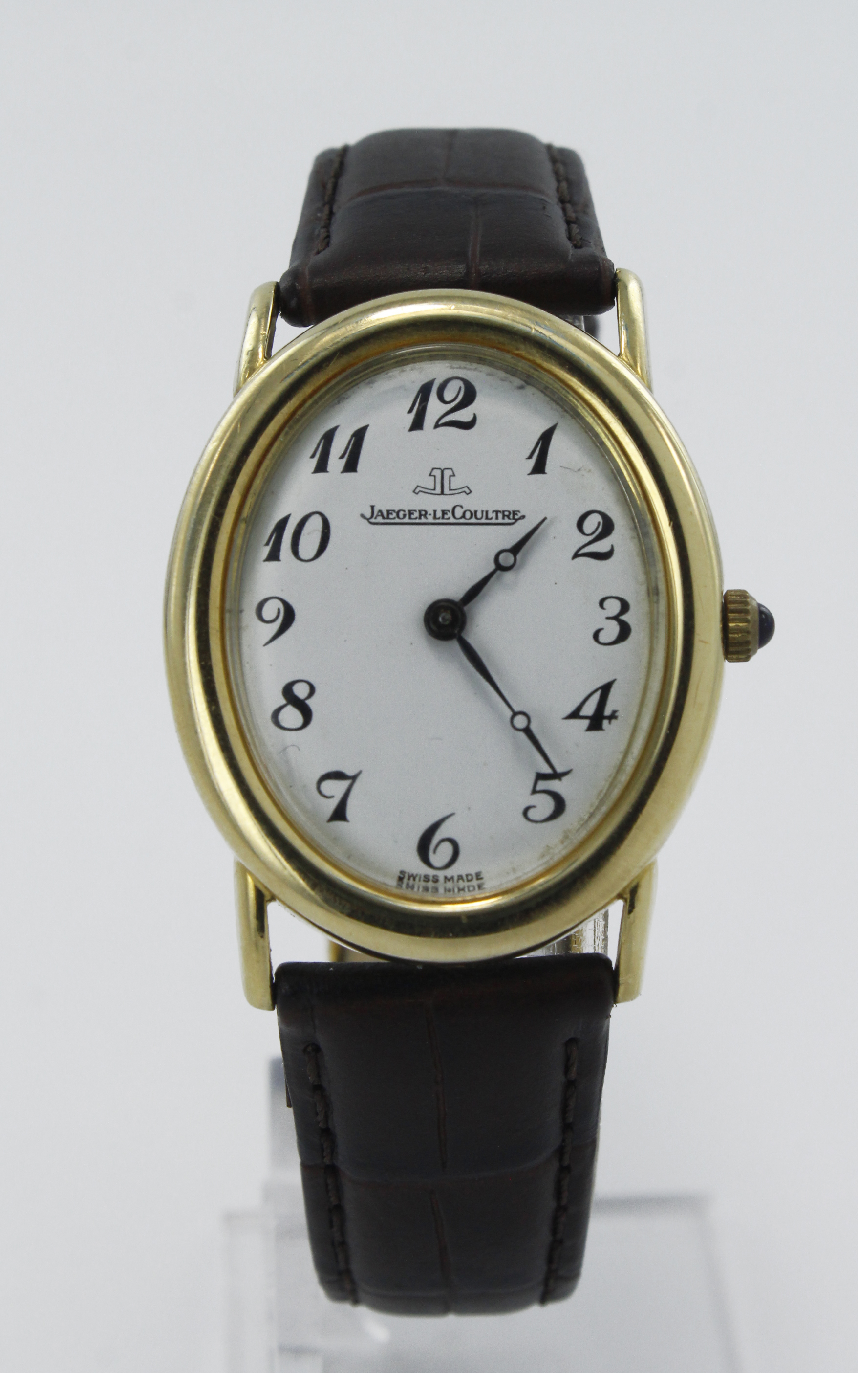 Gents 18ct cased Jager-LeCoultre Ellipse manual wind wristwatch, ref. 9029, circa 1970s. The white