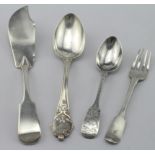 Mixed lot of silver flatware comprising of two silver Fiddle Pattern items, Sweetmeat fork London