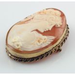 9ct yellow gold cameo brooch, carved shell cameo depicting a lady in profile, measuring 55mm x 42mm,