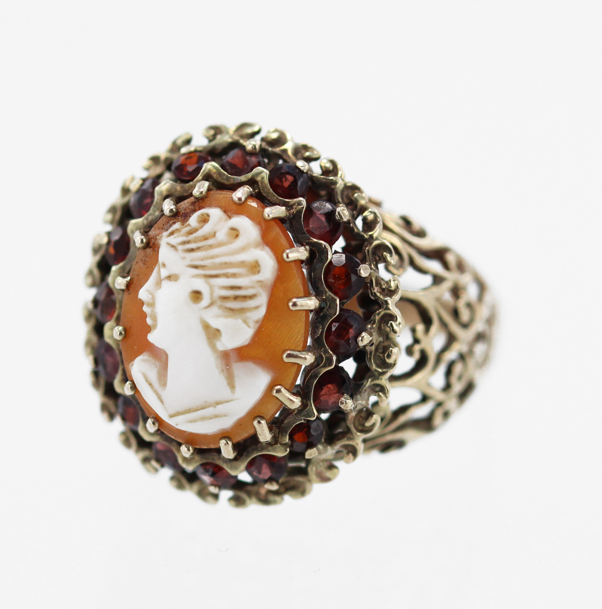 9ct yellow gold garnet and cameo cluster ring, head measures 20mm, filigree shoulders, finger size