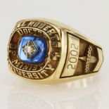 Yellow gold (tests 14ct) class college ring, 'Oral Roberts University, Doctor of Ministry, 2002',