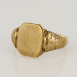 9ct yellow gold signet ring, cushion table width 12mm, finger size R, weight 6.5g.