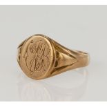 9ct rose gold antique signet ring, table measures approx. 13 x 11mm, hallmarked Birmingham 1924,