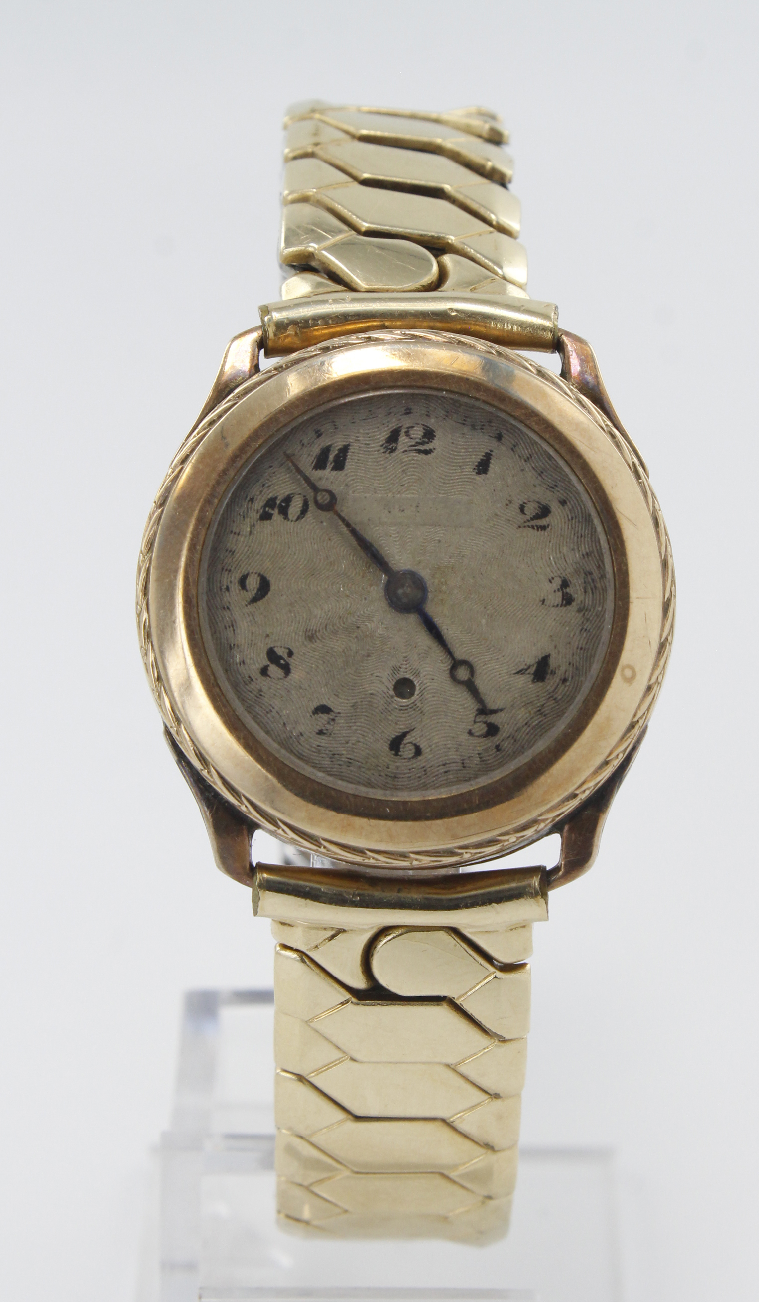 Harwood 9ct cased 'bumper' self winding gents wristwatch, London import marks 1935, case no.