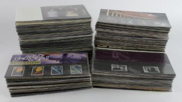 GB - crate packed with Presentation Packs (approx 275) c1983 to 2003, slight duplication. Tidy