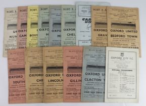 Football programmes Oxford United various 1960 - 1962 and Oxford City 1951-2 (15)