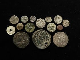 Ancient, hammered and world coin assortment (15) from Byzantine bronze to an Indian temple token and