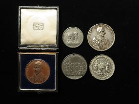 British Commemorative Medals (5): Aschbishop Sancroft and the 7 Bishops 1688 cast silver d.48mm