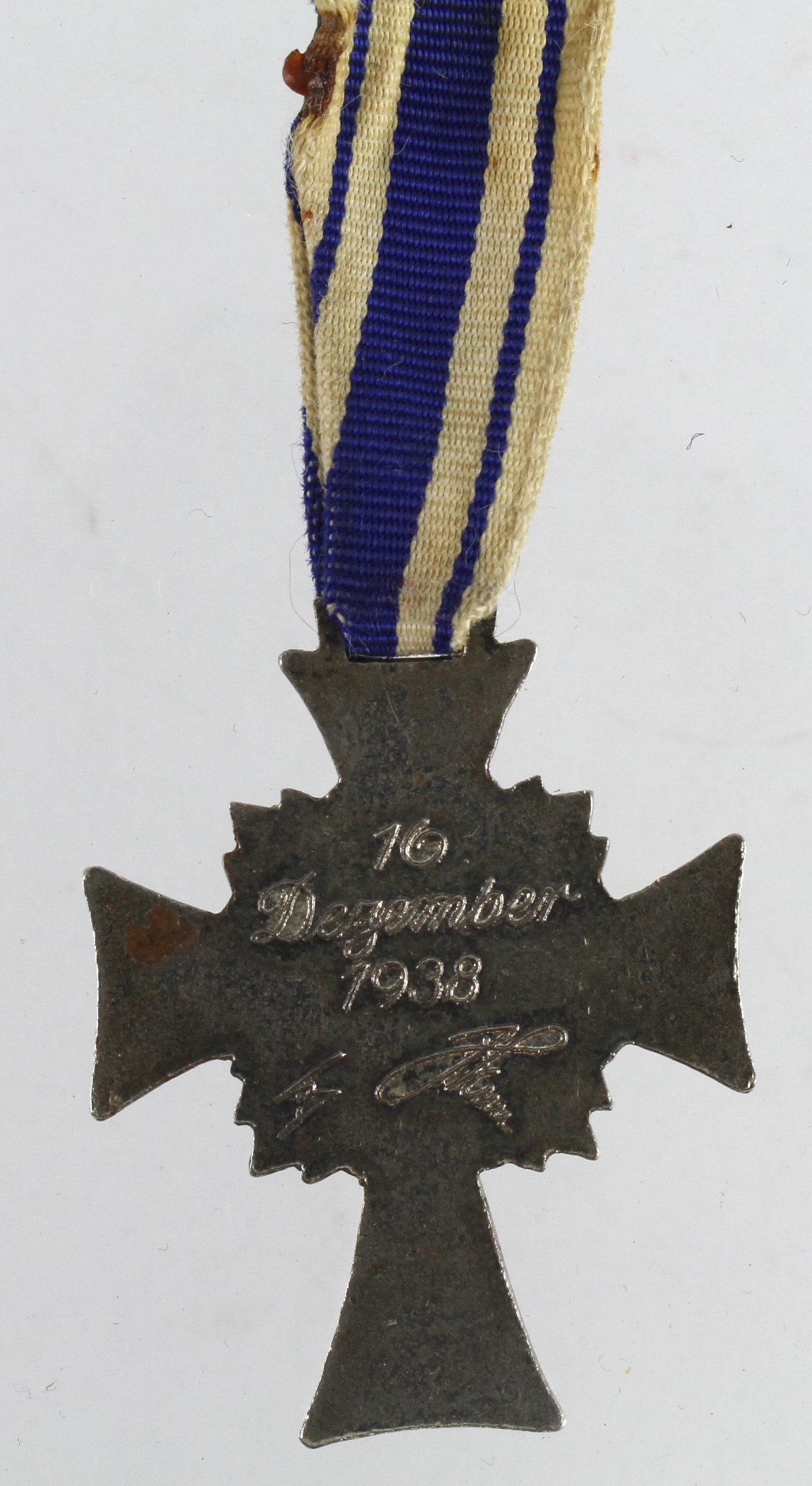 Germany from a one owner collection Mothers Cross in silver. - Image 2 of 2