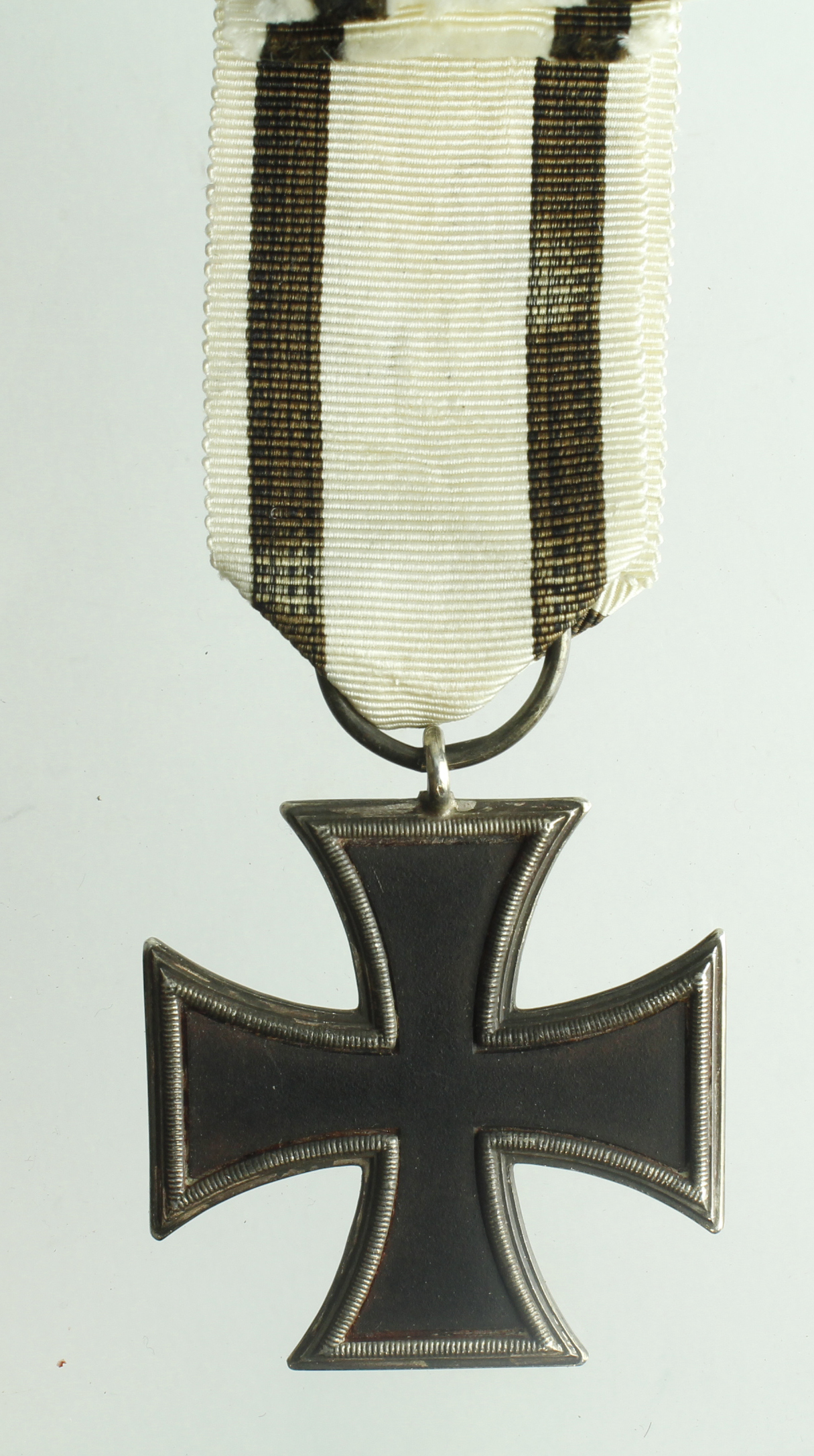 Germany from a one owner collection, an Iron Cross 1813 with non combatants (medical / supplies) - Image 2 of 2