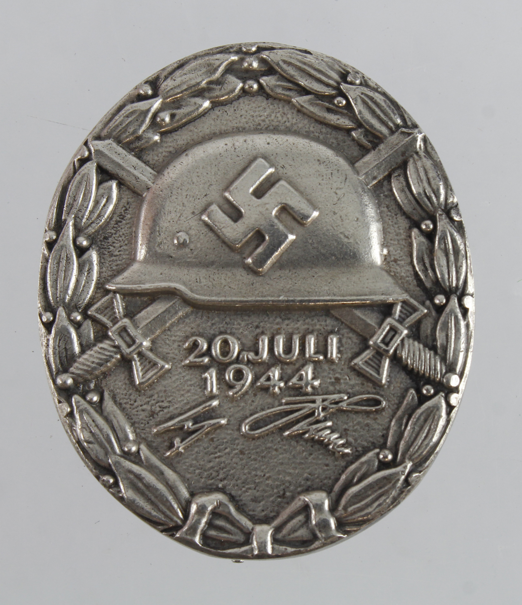 German 1944 Hitler Wound Badge