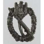 German Infantry Assault War badge in silver unmarked.