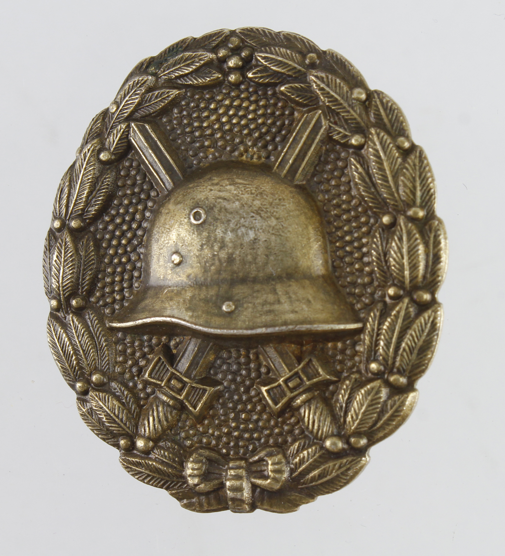 Germany from a one owner collection a wounds badge in silver, Imperial WW1.