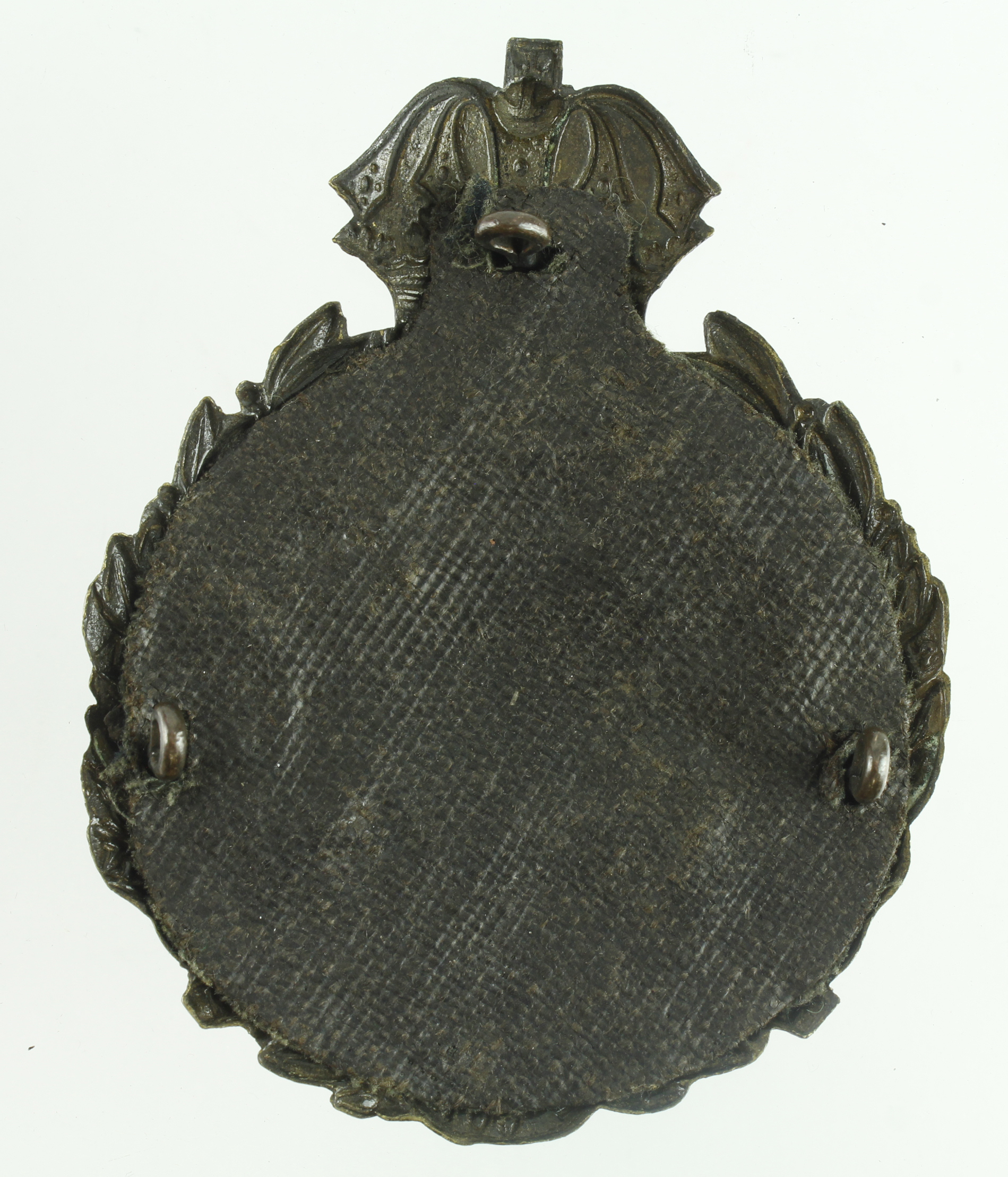 Rifle Brigade Victorian Officers Helmet Plate, rare non voided crown version - Bild 2 aus 2