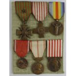 French Medals (x6) mounted on card, Croix de Guerre 1914/18, Croix de Fer, Victory Medal, Verdun