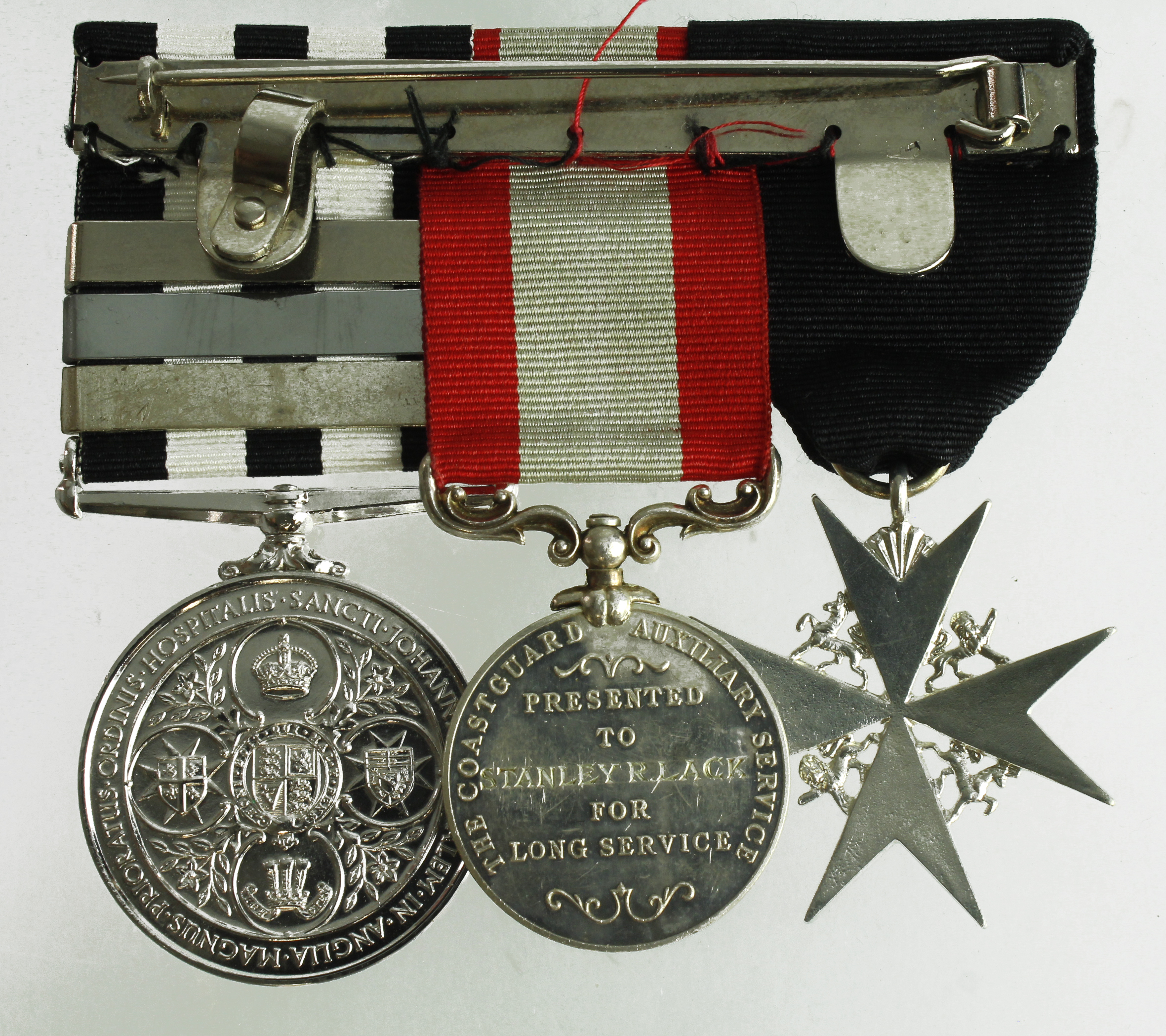 Group mounted as worn - Order of St John Serving Brother beast badge L/G 20/5/1986, Coast Guard - Bild 2 aus 2