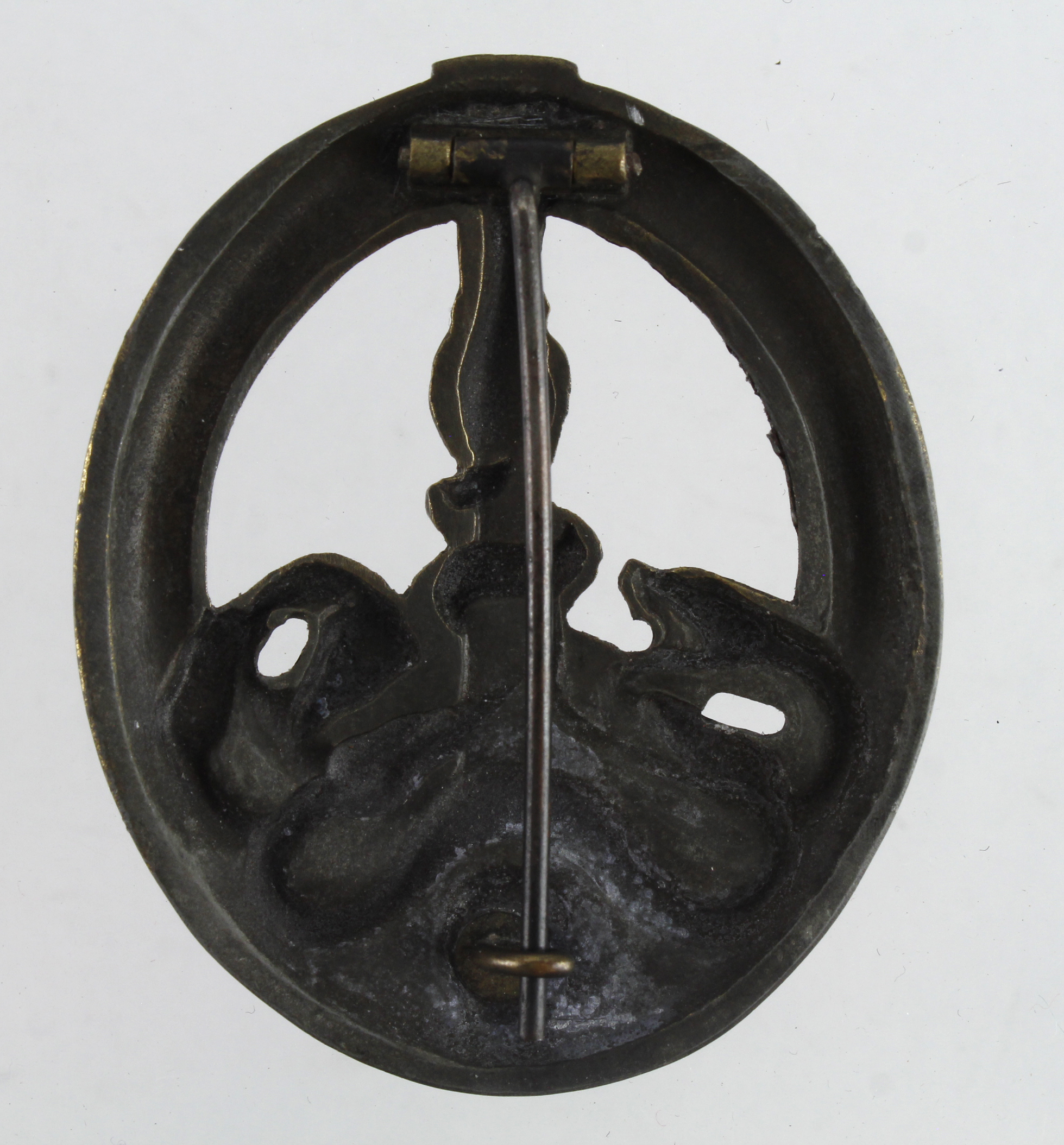 Germany from a one owner collection an SS Anti Partisan / Guerilla War badge in bronze. - Image 2 of 2