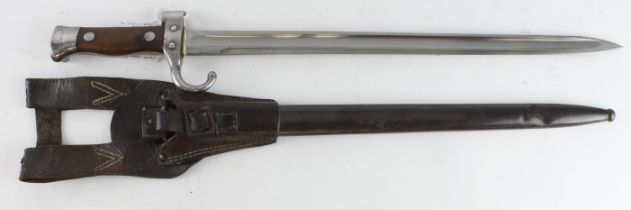 French M1892 Berthier bayonet, VG polished blade 39cm. Wooden grips, hooked quillon, in its steel