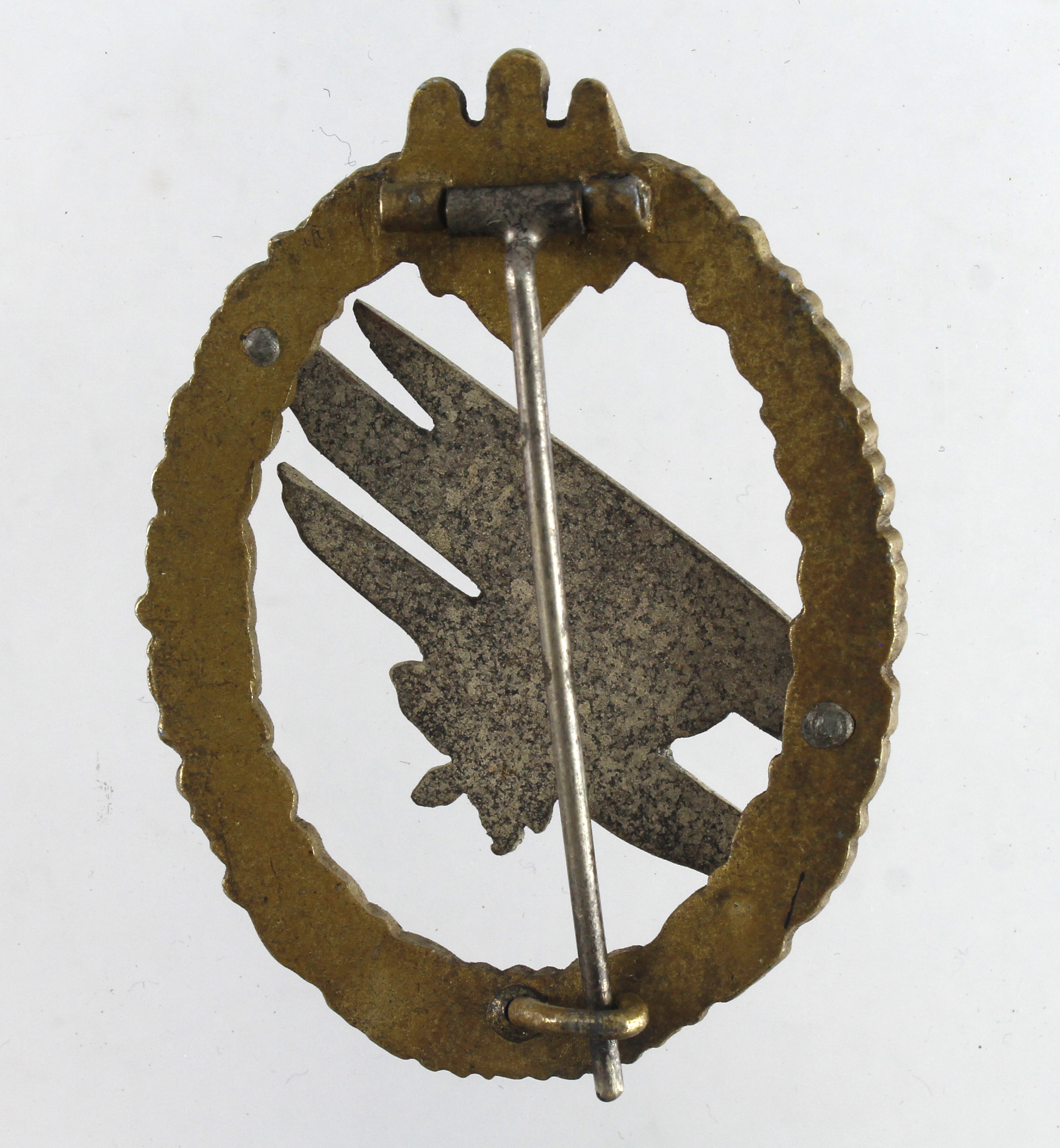 German from a one owner collection a Wehrmacht war badge for Parachutists. - Bild 2 aus 2