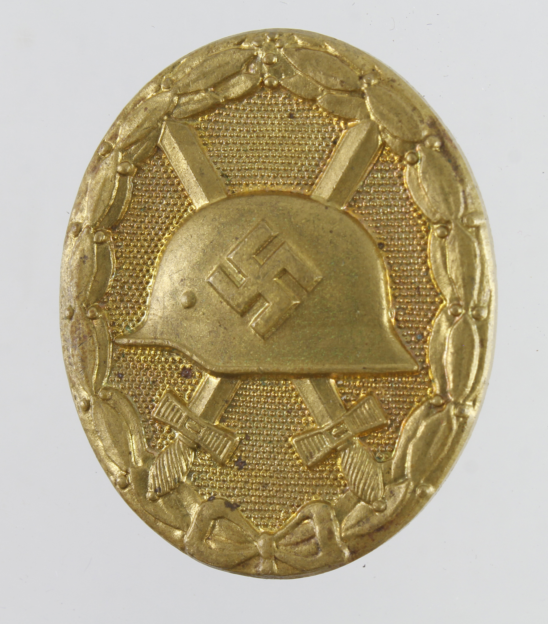 German from a one owner collection a Wounds badge in Gold by L/63.