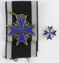 Post WW1 Pour le Merite with ribbon, and miniature lapel badge (2)