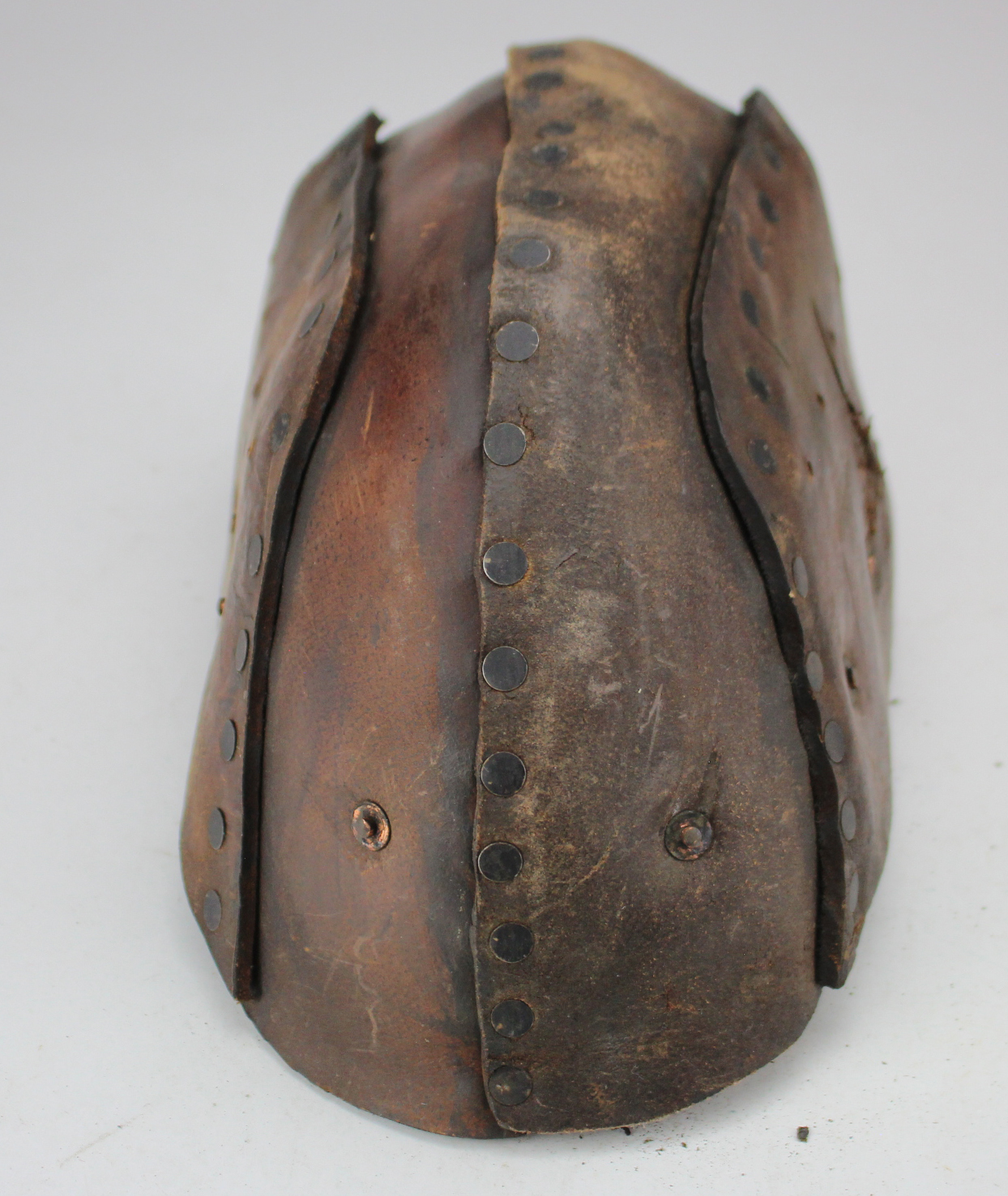 Tank crew WW1 leather helmet, rather worn but complete, with liner and chin strap, needs handling