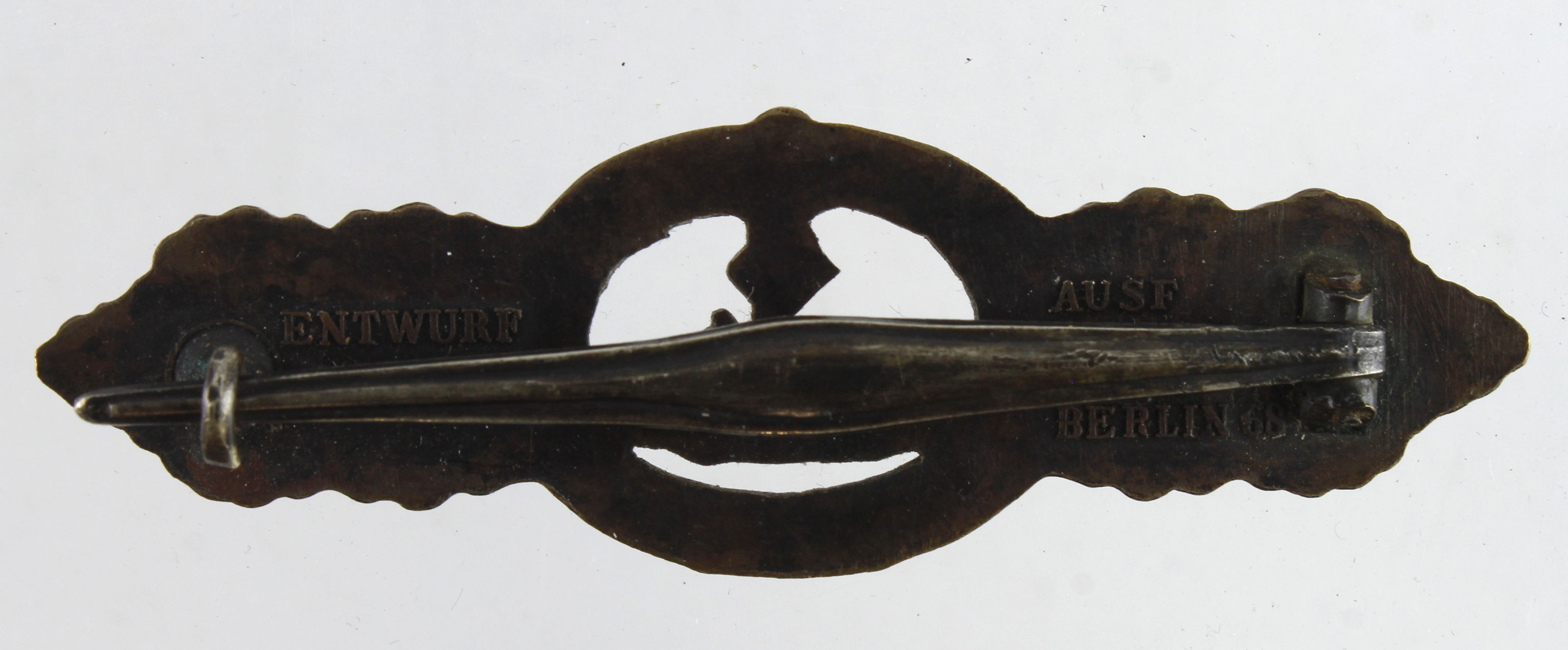 German from a one owner collection a Navy Kriegsmarine war badge, U Boat close combat clasp in - Image 2 of 2