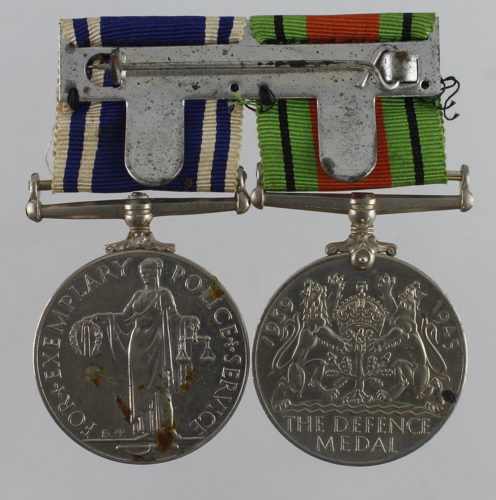 Police LSGC Medal GVI (Const Thomas E. Brailsford) and Defence Medal. Served Birmingham City Police. - Bild 2 aus 2