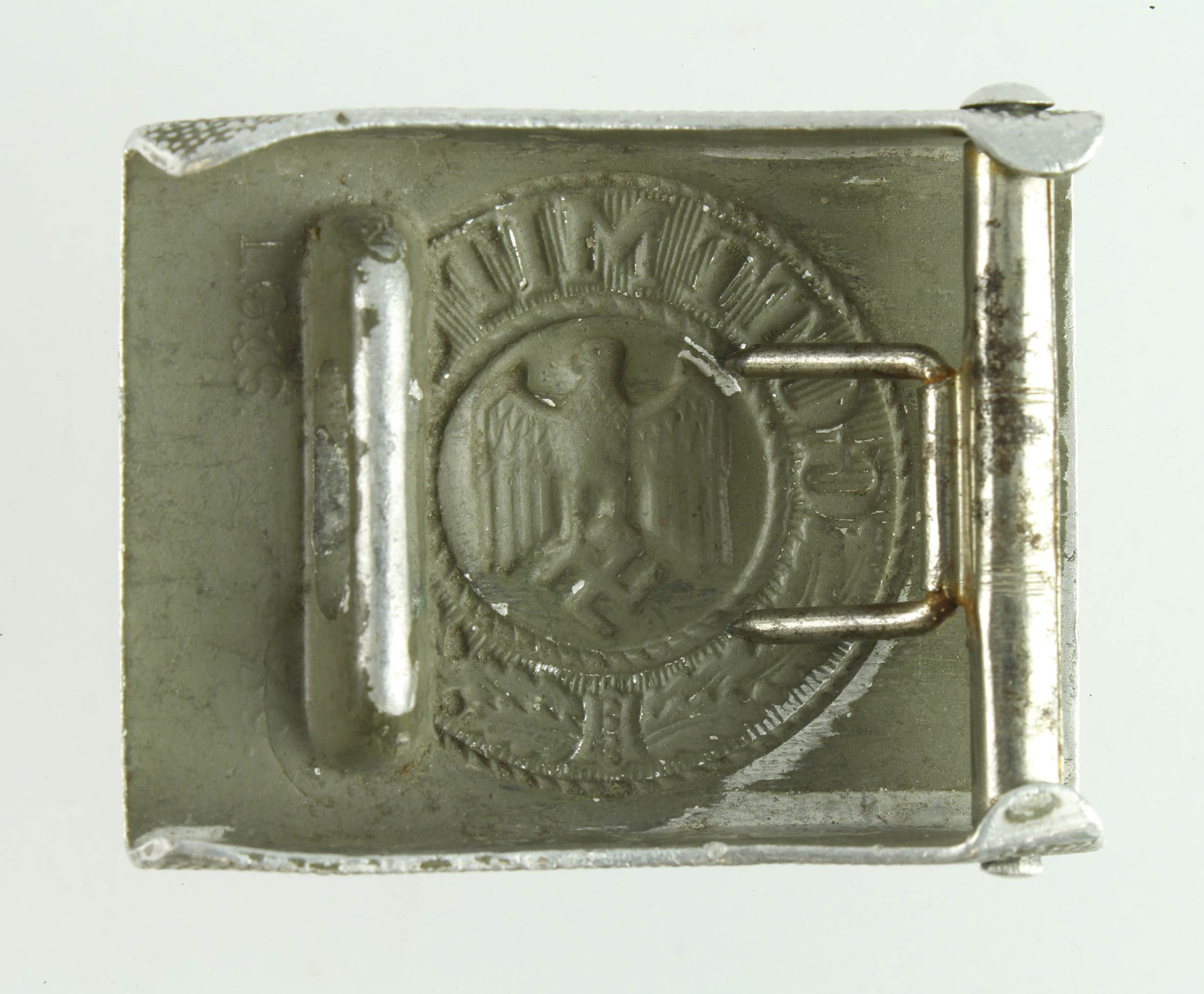 German 3rd Reich Army belt buckle, still with traces of green paint, maker marked 'L.G & S 39'. - Image 2 of 2