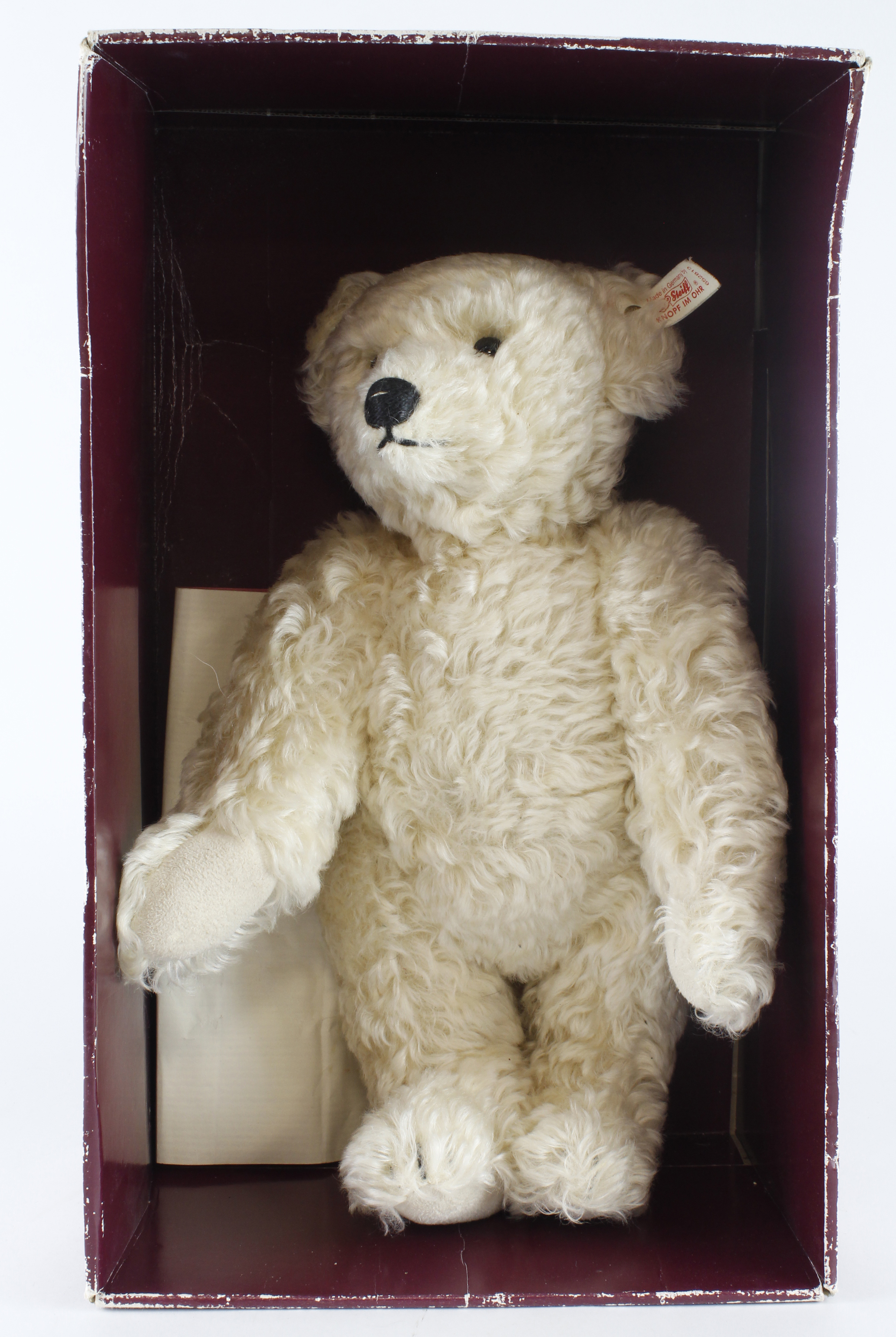 Steiff. A Steiff 'Charlotte' bear, made exclusively for Hamleys, with certificate (69/2000), with
