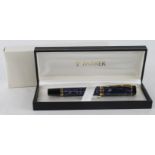 Parker Duofold blue marble fountain pen, with 18ct nib, contained in a Parker case