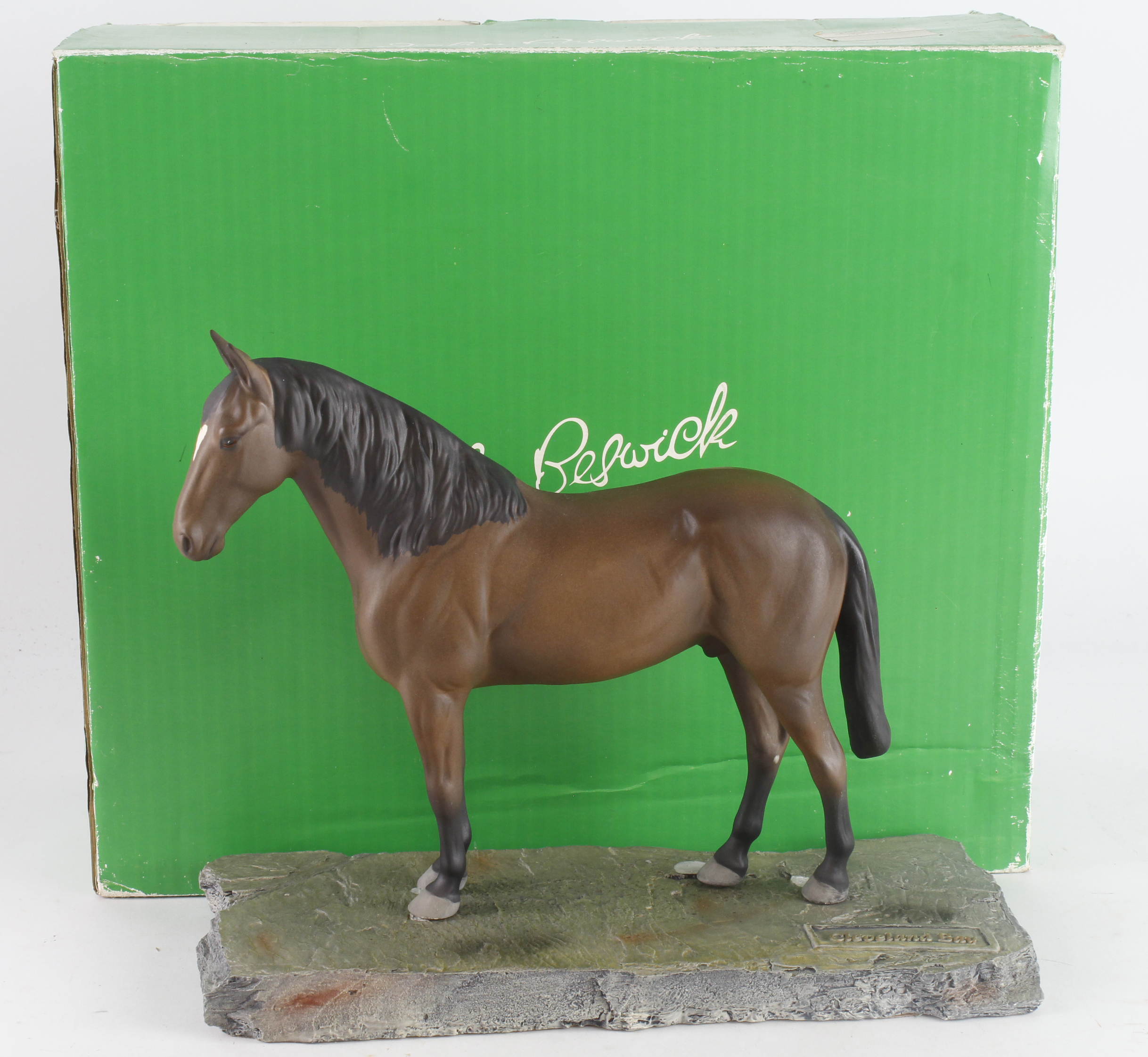 Beswick Connoisseur racehorse figure 'Cleveland Bay' (A3999), on plinth height 22cm, contained in