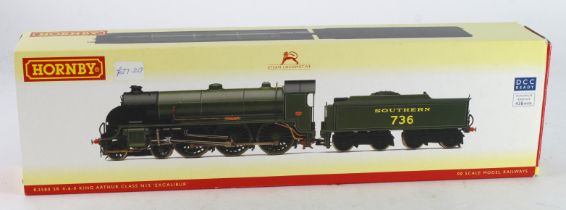 Hornby boxed OO gauge Class N15 Southern Region 4-6-0 '736 Excalibur' (R2580), DCC Ready