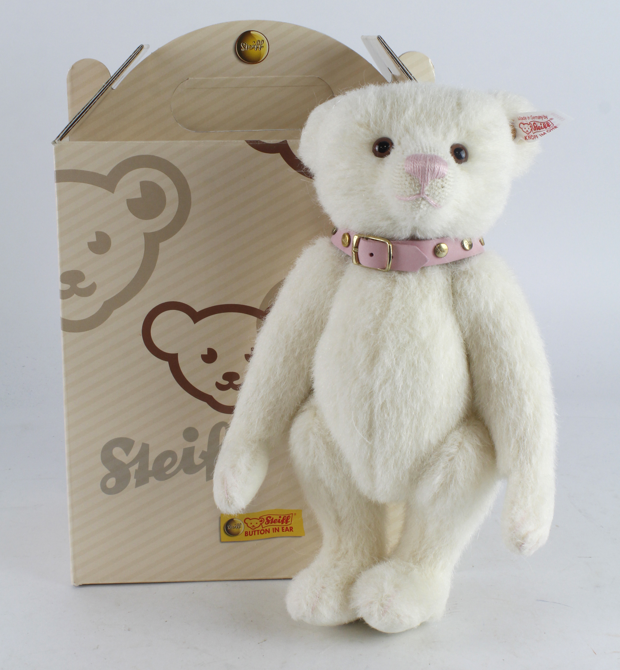 Steiff. Two Steiff limited edition bears, both with certificates. One boxed along with another in - Image 2 of 2