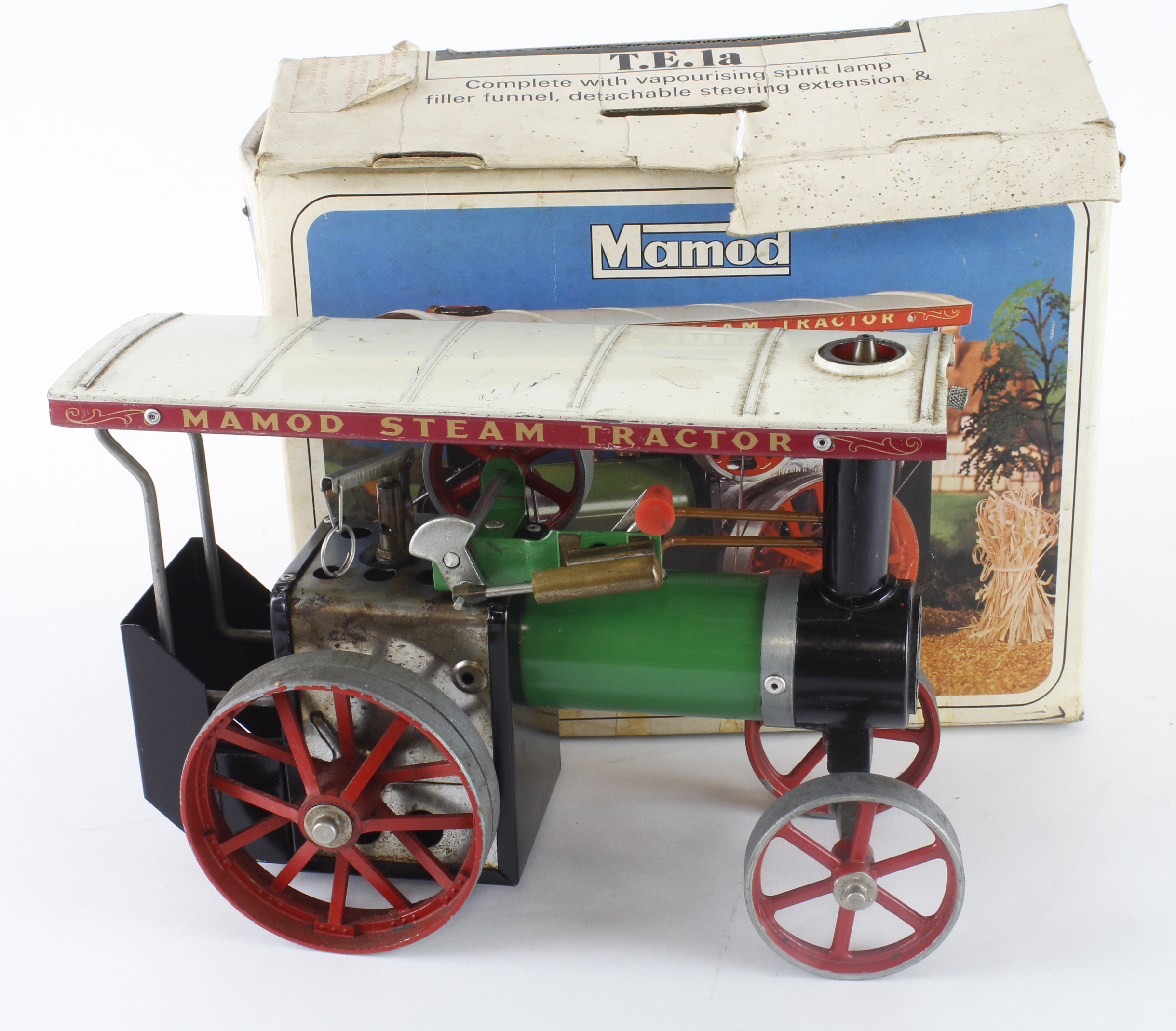 Mamod TE1a Steam Tractor, contained in original box
