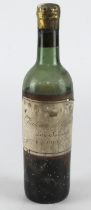 Bottle of 'Chateau d' Yquem Lur Saluces, 1913', with original label, level bottom of shoulder