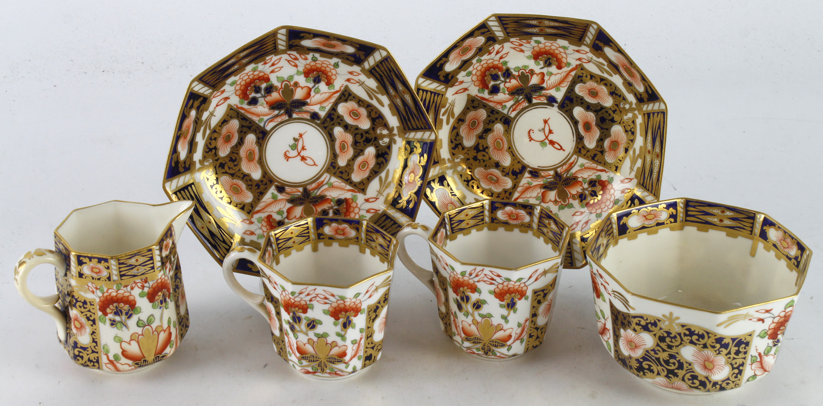 Derby. Two Derby tea cups & saucers, sugar bowl & milk jug in the Traditional Imari pattern, circa