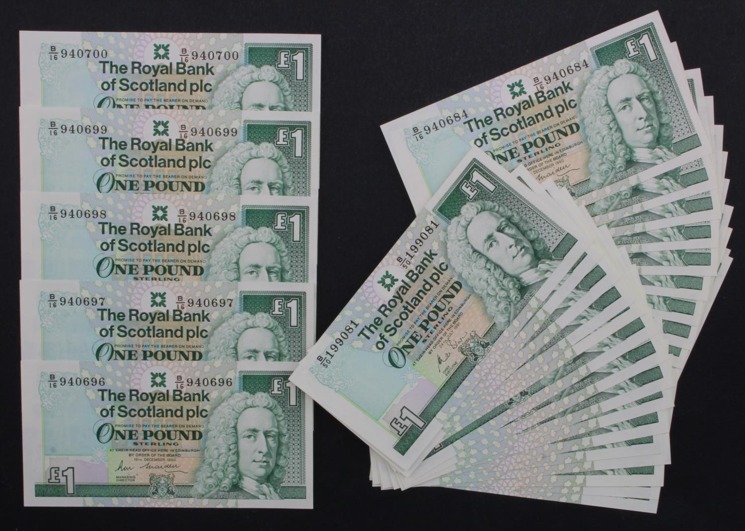 Scotland, Royal Bank of Scotland 1 Pound (34) in 2 x consecutively numbered runs of 17 notes,