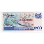 Singapore 100 Dollars 'Bird Series' issued 1977, a consecutively numbered number to the previous