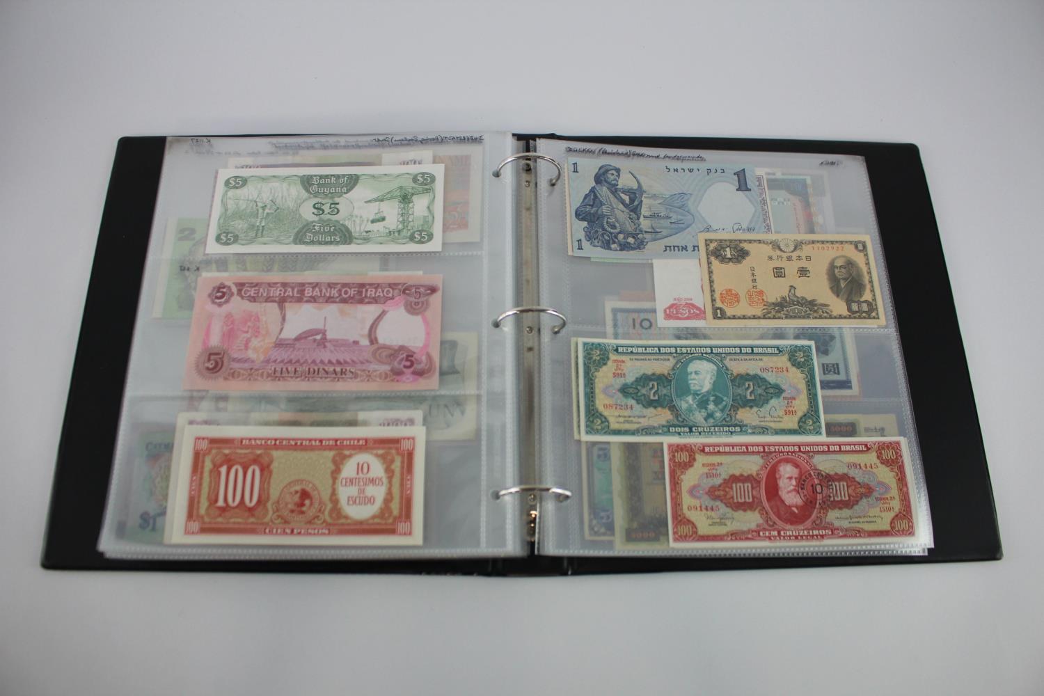 World in album (129), including Martinique, Cuba, Russia, Iran, Algeria, Suriname, India, Sierra - Image 35 of 44