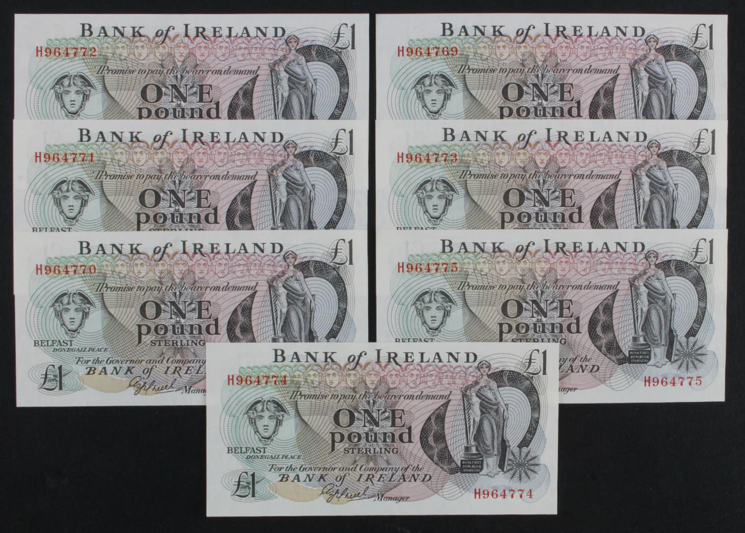 Northern Ireland, Bank of Ireland 1 Pound (7) issued 1980's (1983), a consecutively numbered run