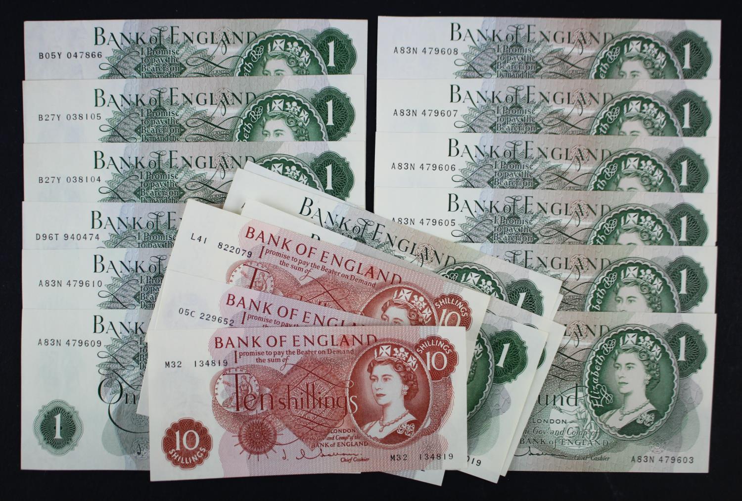 Hollom (19), 1 Pound (16) issued 1963, a consecutively numbered run of 10 FIRST SERIES notes, with