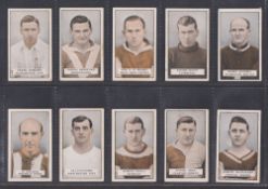 Cigarette cards, Gallaher, Famous Footballers (Green back) (set, 100 cards) (fair/gd)