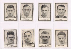 Trade cards, Barratt's, Famous Footballers (Numbered), 1939-40, 64 cards (1 poor, rest fair/vg)