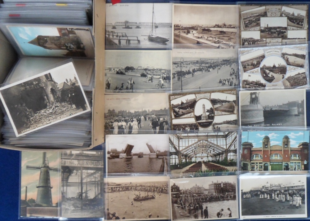 Postcards, Great Yarmouth, a good selection of 200+ cards to include bomb damage to houses and - Image 2 of 2